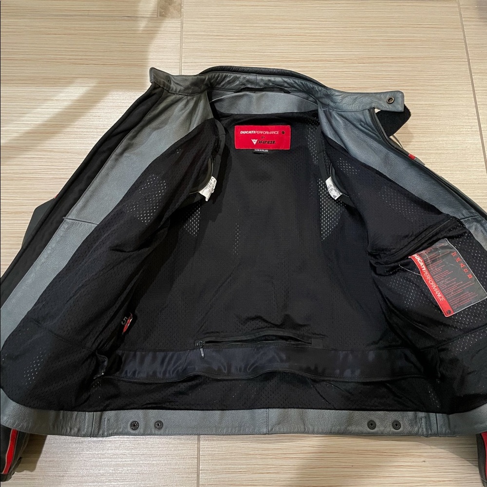 Ducati Performance Motorcycle Biker Jacket By Dai… - image 6